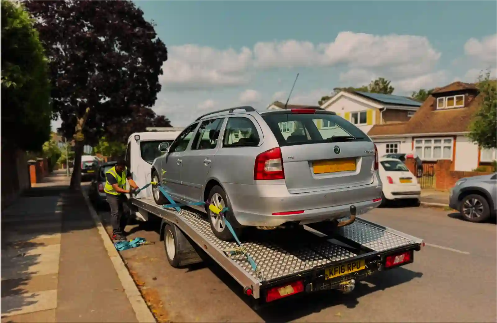 Car recovery service in Redland — roadside assistance